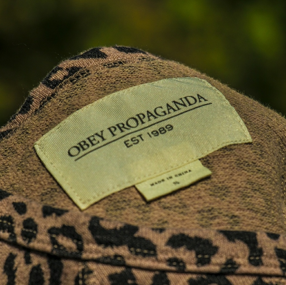 Obey leopard sweatshirt - Picture 4 of 6